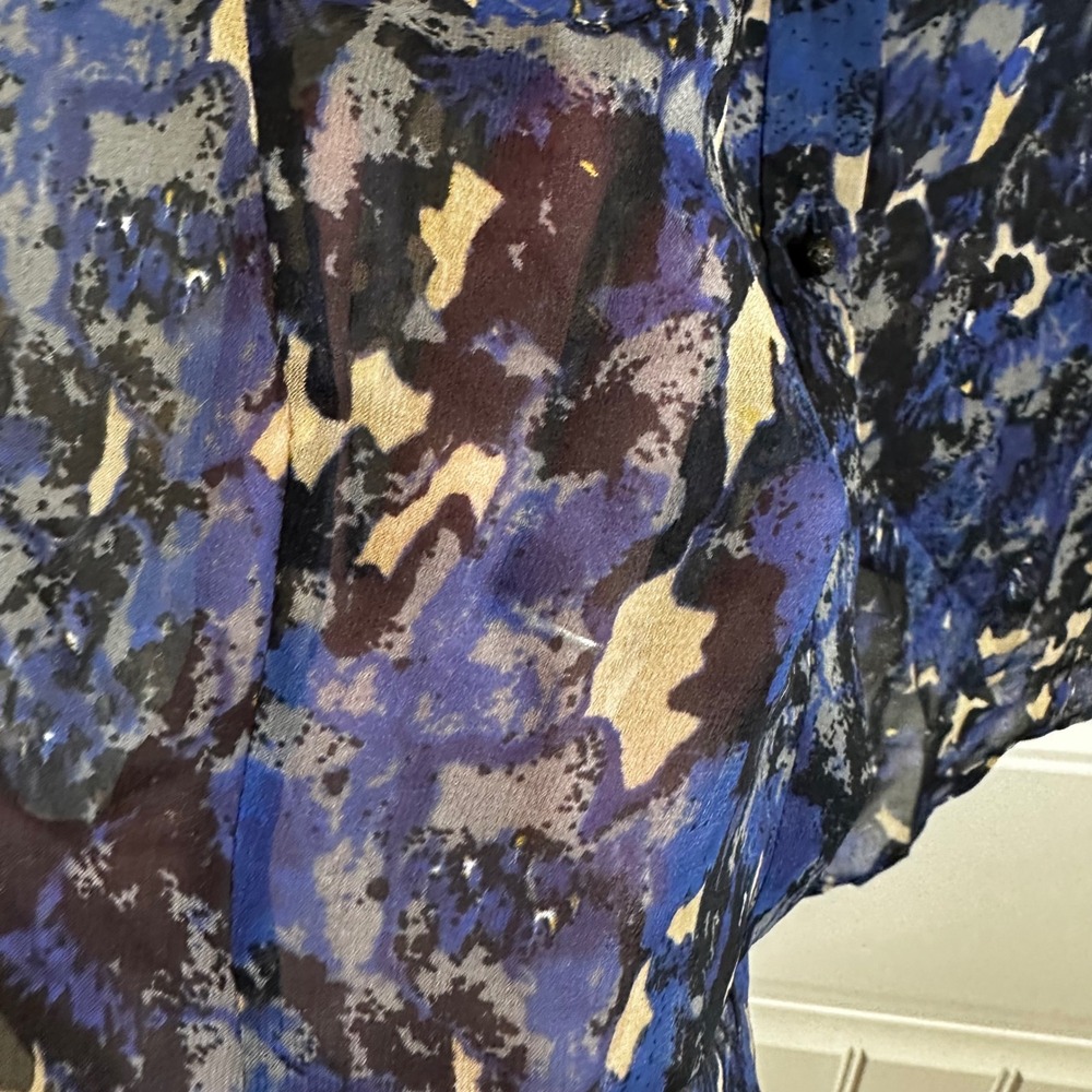 Charlotte Ronson Silk Blouse Abstract Print Ruffle Front‎ Cap Sleeve Size 2 - Picture 4 of 7